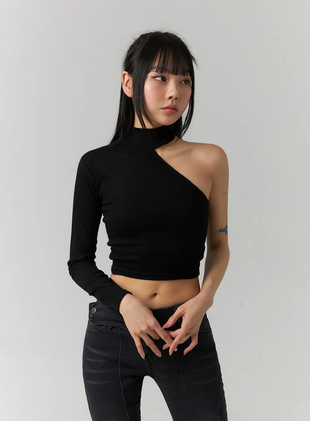 Asymmetric One Shoulder Crop Tee CD308