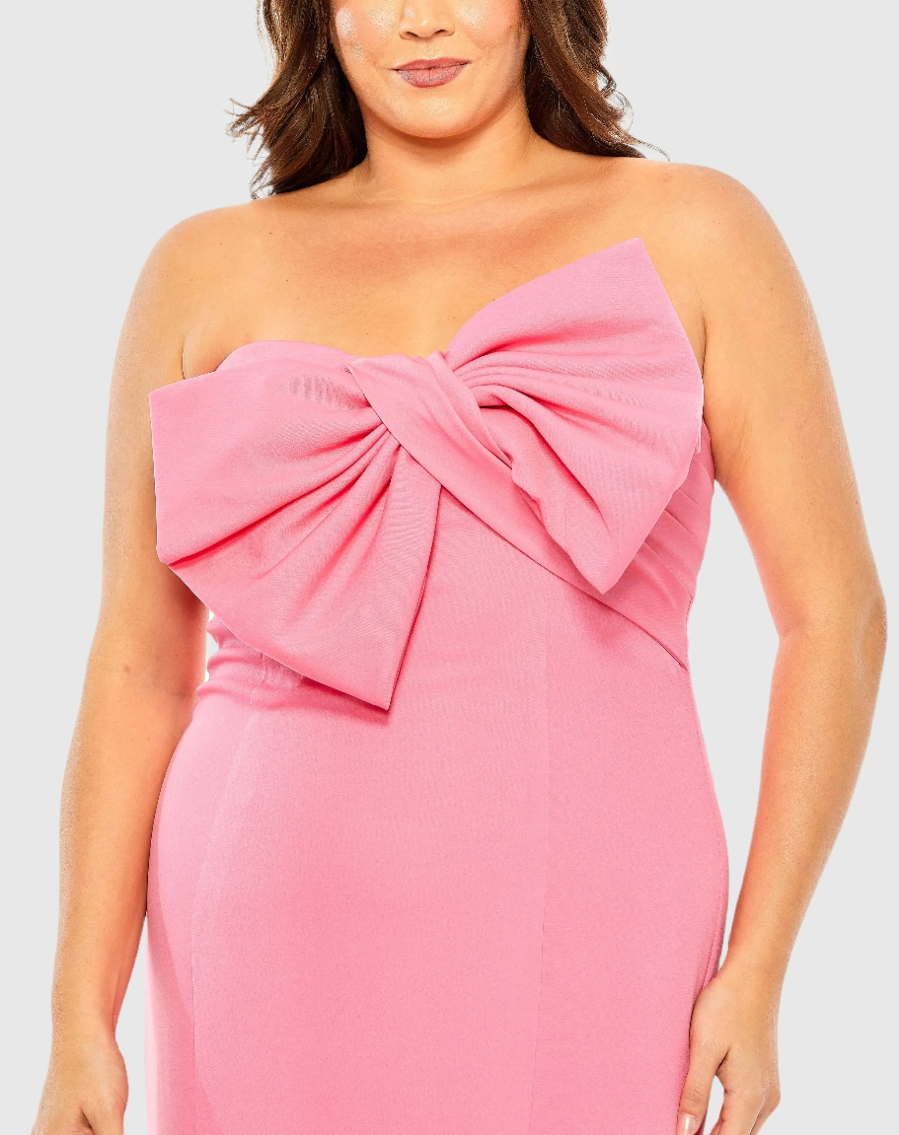 Bow Front Crepe Gown (Plus)