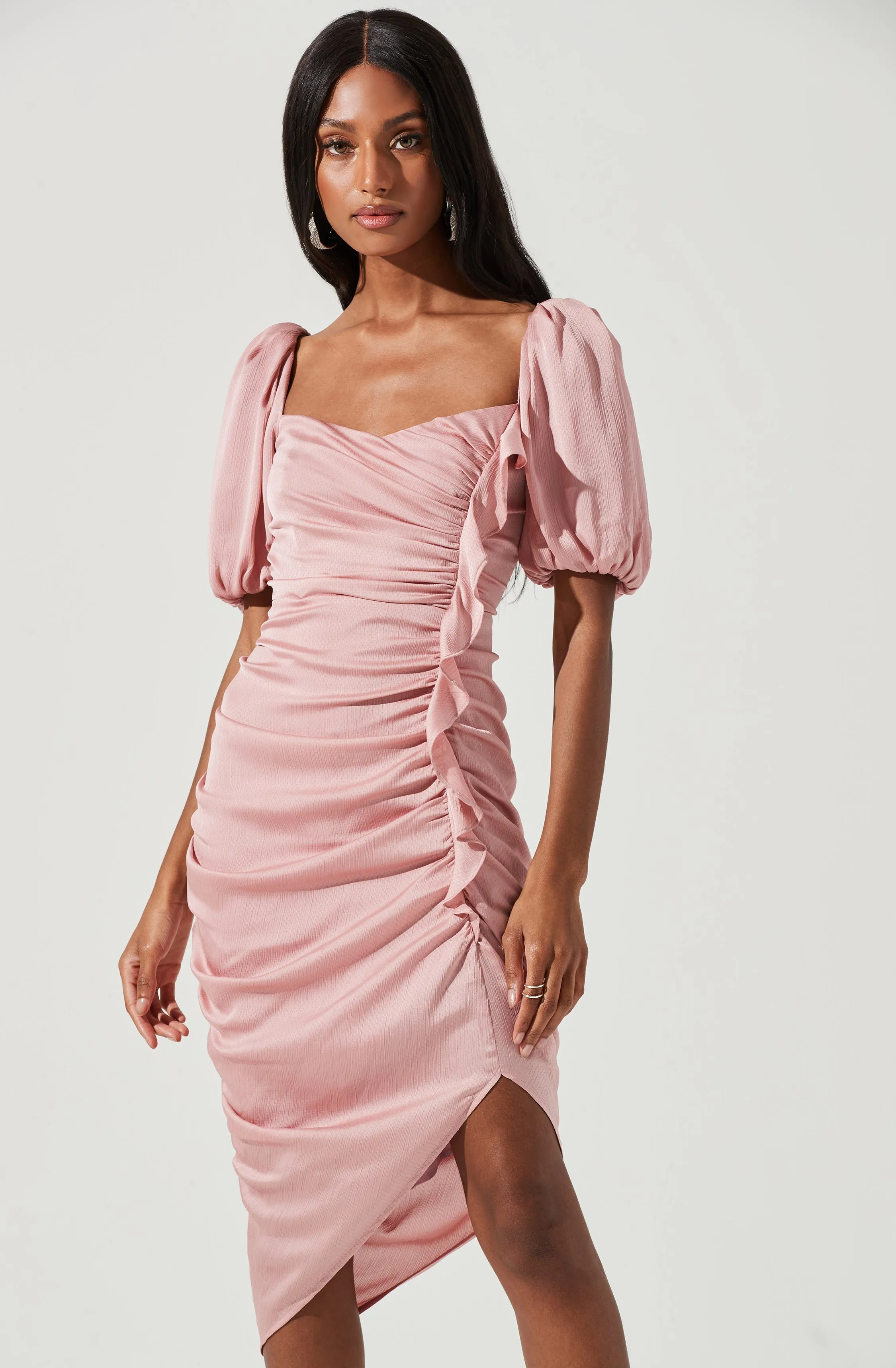 Emma Ruched Bubble Sleeve Midi Dress