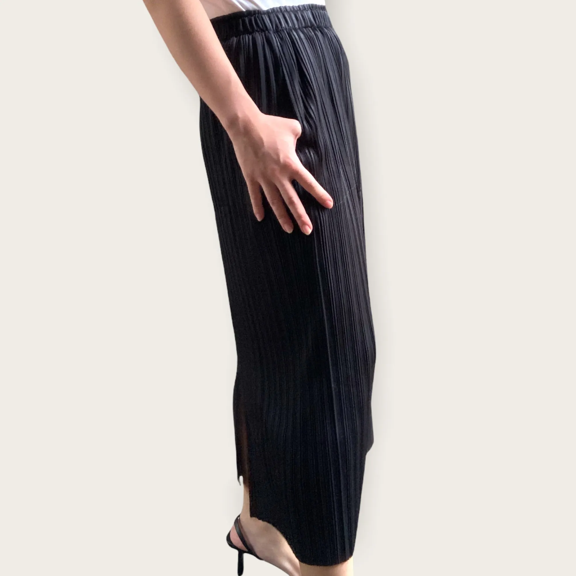 Millie Pleated Long Skirt