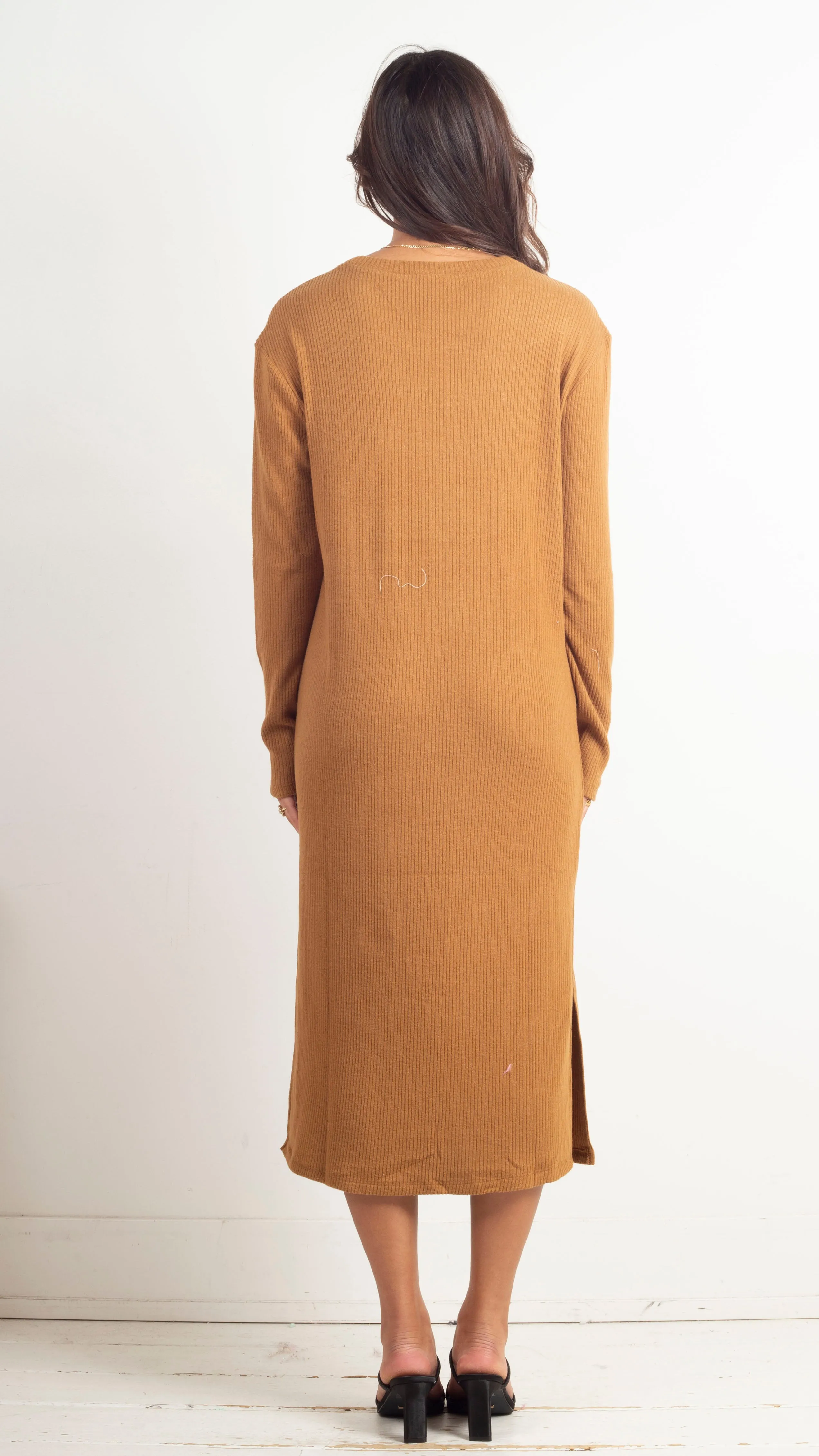 Nova Maxi Dress - Brown